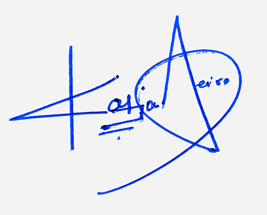 Katia Aveiro Name Cursive Handwritten Signature Style Ideas